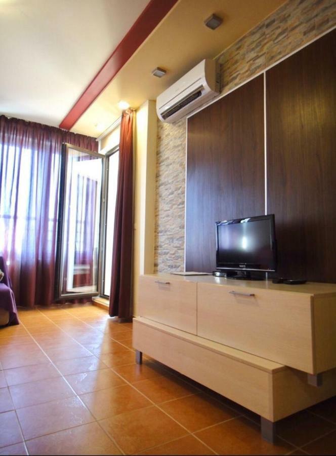 Apartments In Green Life Complex - 1 Bedroom And Studio Szozopol Kültér fotó